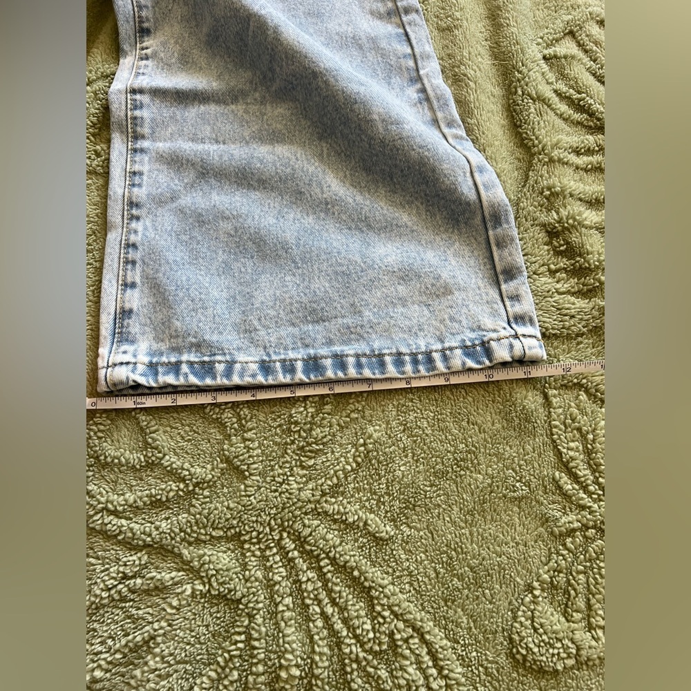Micas Solid Cut Out Ripped Jeans in Light Wash Blue, size Small, NWT! - Picture 11 of 11